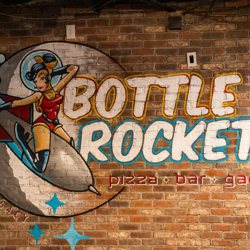 Bottle Rockets Bar and Pizzeria